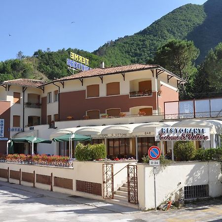 Hotel Terme Di San Vittore Genga  Exteriör bild