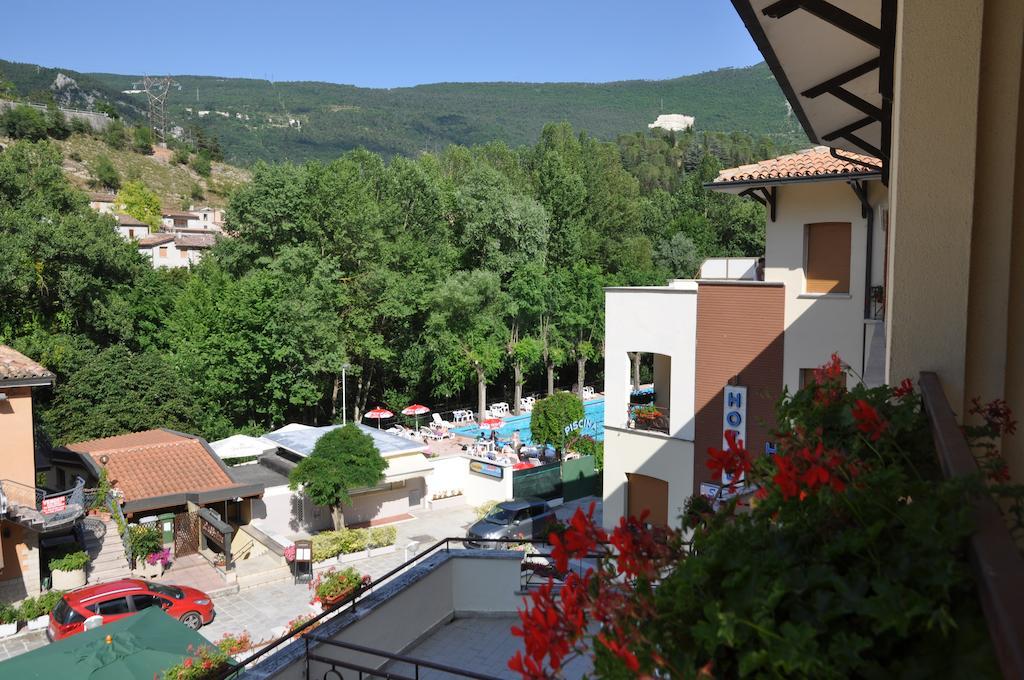 Hotel Terme Di San Vittore Genga  Exteriör bild