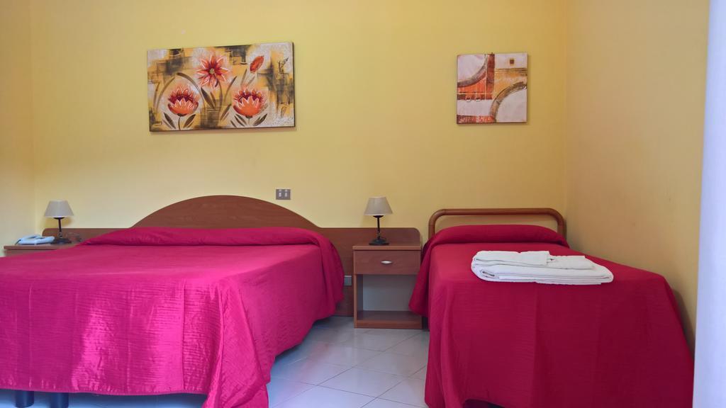 Hotel Terme Di San Vittore Genga  Exteriör bild